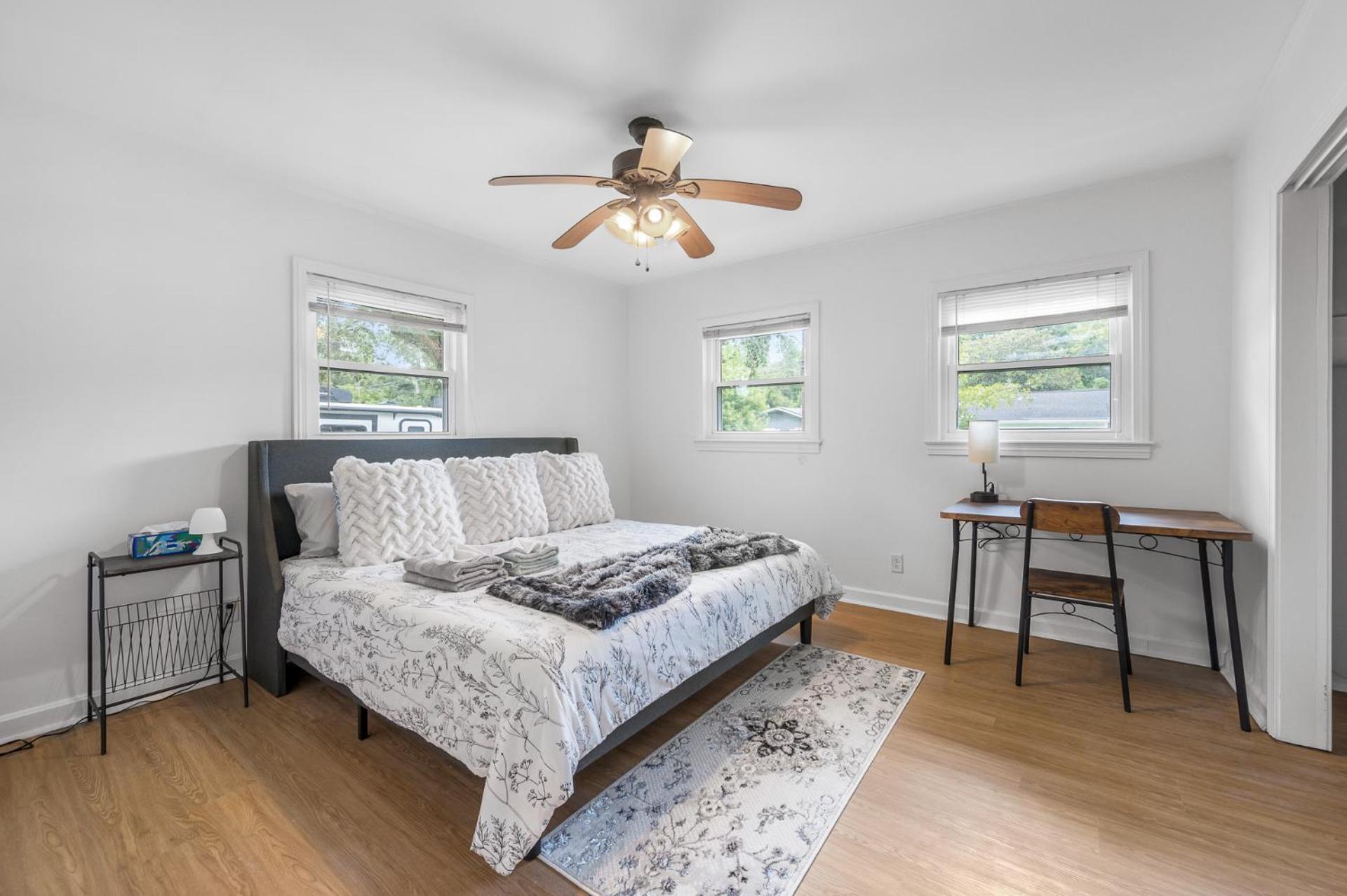 Southern Charm Getaway- 3Br In Park Circle Чарлстън Екстериор снимка